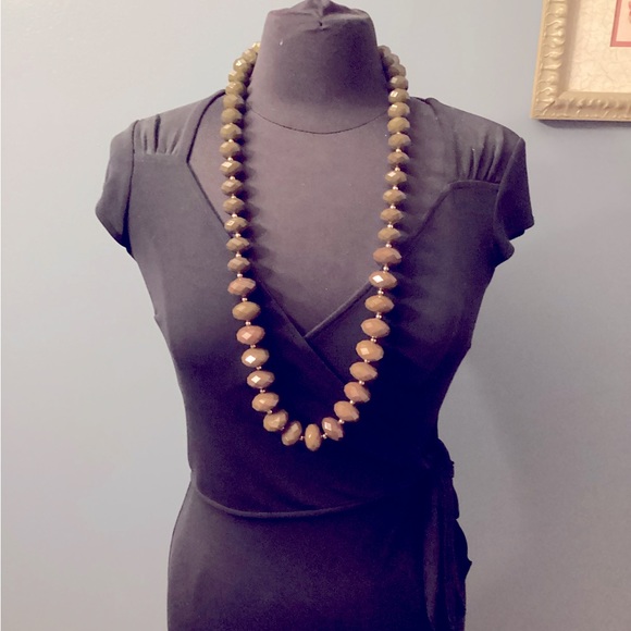 Jewelry - Green olive fashion necklace
